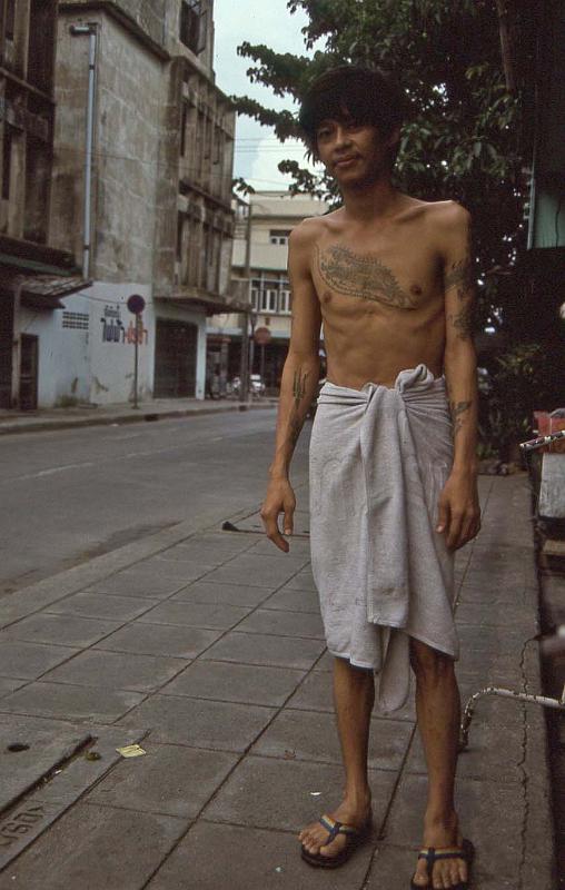 WT 0800 122-32 Thailand Tattoo Man 1.jpg